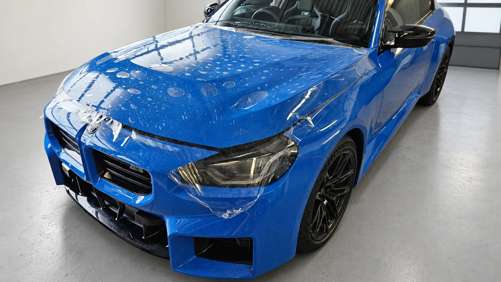 BMW M2 — PPF procesas — kapoto apsauga